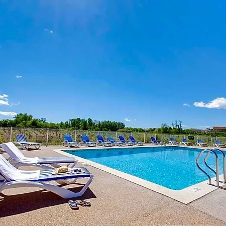 מלון Vacanceole - Le Domaine D'enserune 3*