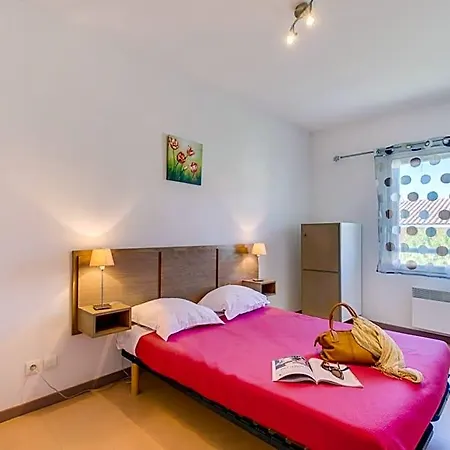 Vacanceole - Le Domaine D'enserune מלון 3*