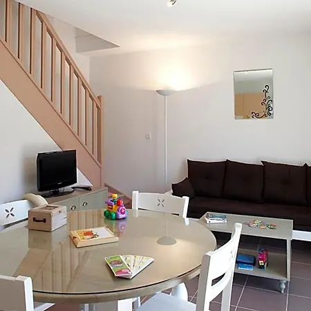 Vacanceole - Le Domaine D'enserune Hotel 3*