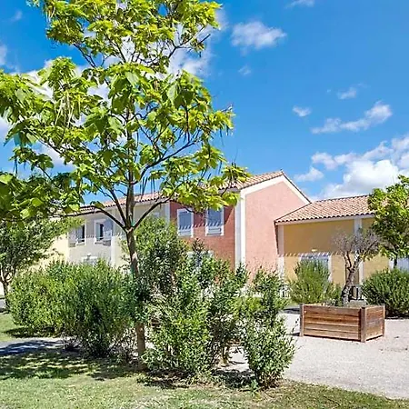 מלון Vacanceole - Le Domaine D'enserune 3*